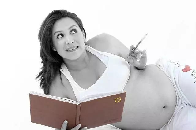 LIVRES et DOCUMENTATION NEUF POUR FEMME ENCEINTE ET FUTUR PAPA